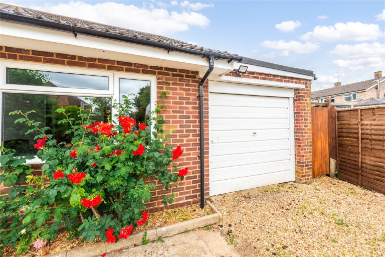 Images for The Close, Great Barford, MK44