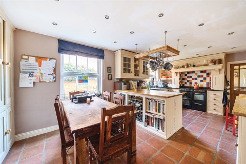 Click the photo for more details of St Minver Road, Bedford, MK40