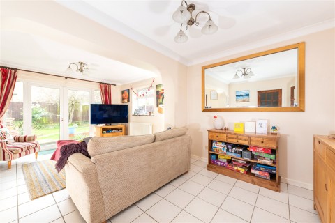 Click the photo for more details of Bradgate Road, MK40