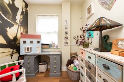 Images for Bedford Road, Pavenham, MK43