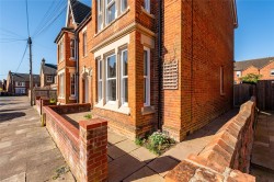 Images for Cornwall Road, Bedford, MK40