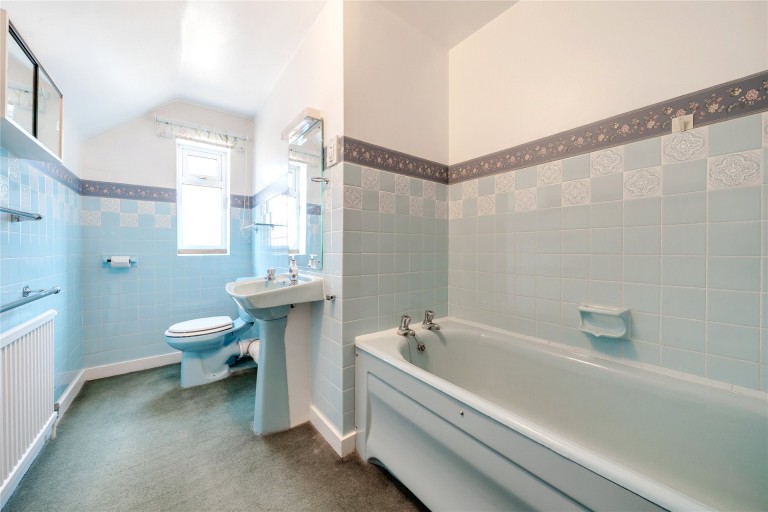 Images for Day's Lane, Biddenham, MK40