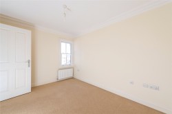 Images for Lansdowne Road, Bedford, MK40