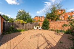 Images for Lansdowne Road, Bedford, MK40