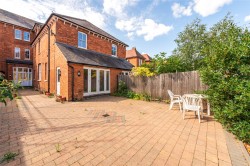 Images for Lansdowne Road, Bedford, MK40