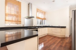 Images for Lansdowne Road, Bedford, MK40