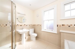 Images for Lansdowne Road, Bedford, MK40