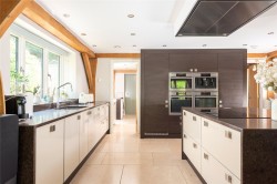 Images for High Street, MK45