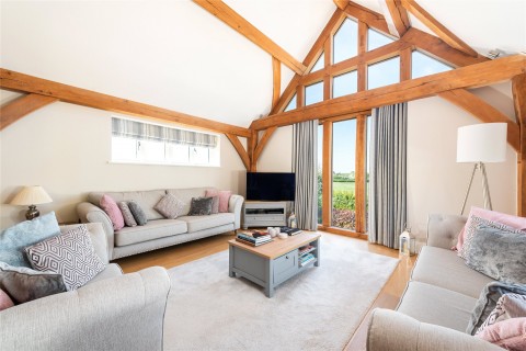 Click the photo for more details of High Street, MK45