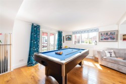 Images for Wood Lane, Willington, MK44