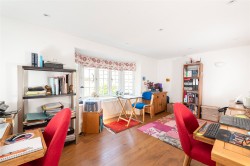 Images for Wood Lane, Willington, MK44