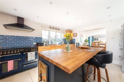 Images for Wood Lane, Willington, MK44