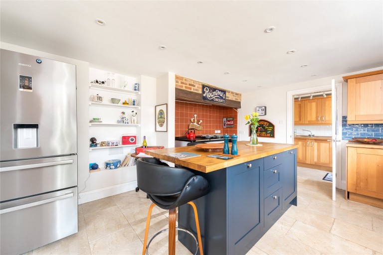 Images for Wood Lane, Willington, MK44