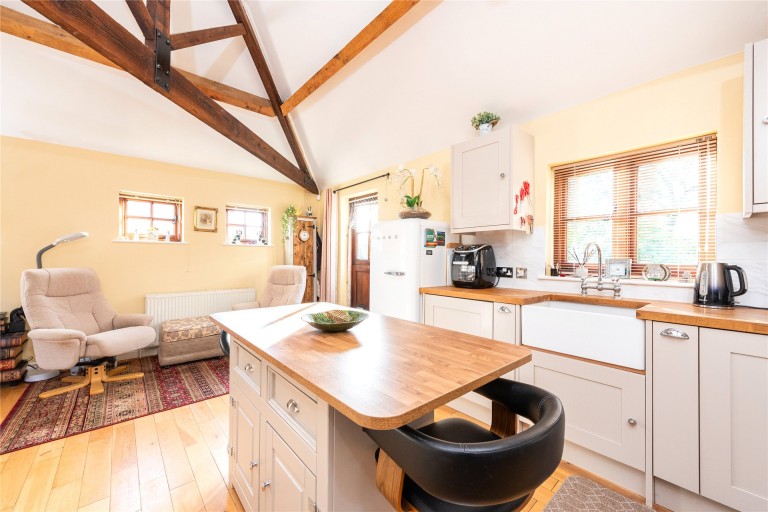 Images for Park Road, Moggerhanger, MK44
