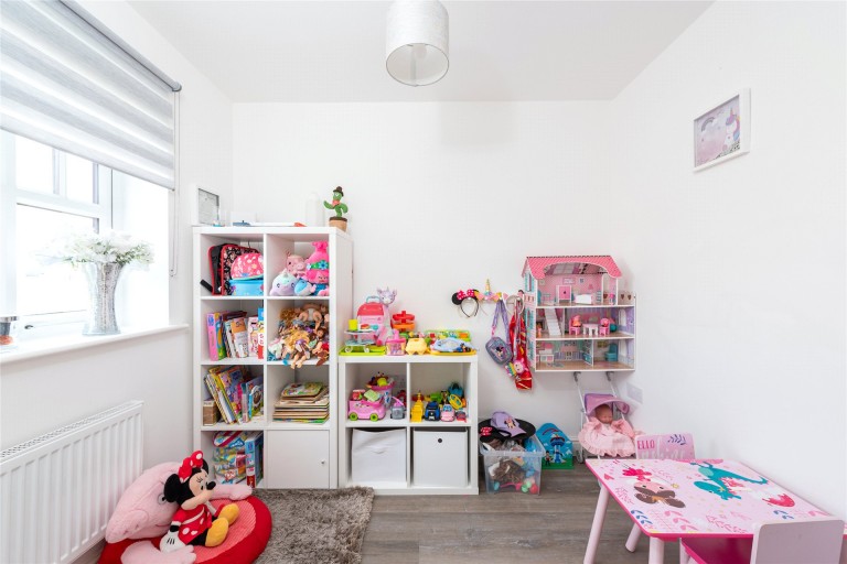 Images for Oatlands Drive, Houghton Conquest, MK45