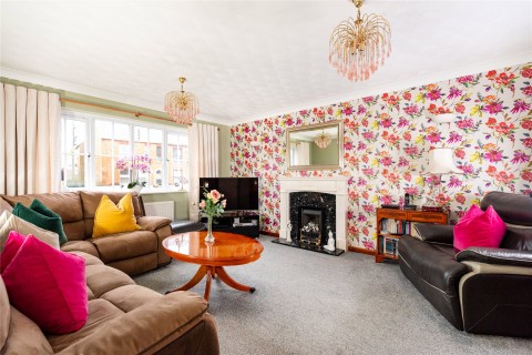 Click the photo for more details of High Street, Cranfield, MK43