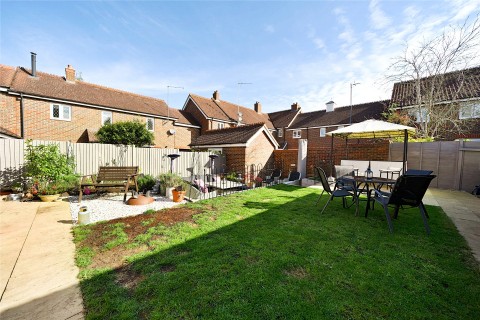 Click the photo for more details of The Furlong, Oakley, MK43