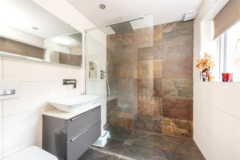 Images for High Street, Oakley, MK43