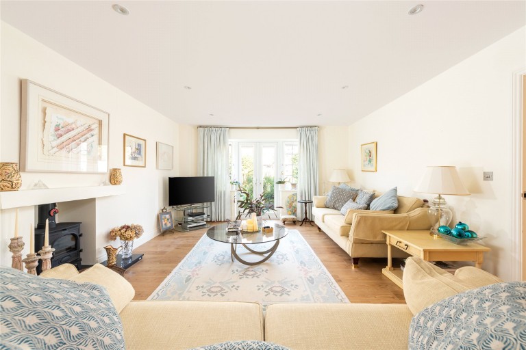 Images for Ison Close, Biddenham, MK40
