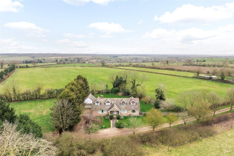 Click the photo for more details of Avenue Lane, Wilden, MK44