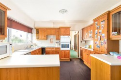 Images for Avenue Lane, Wilden, MK44