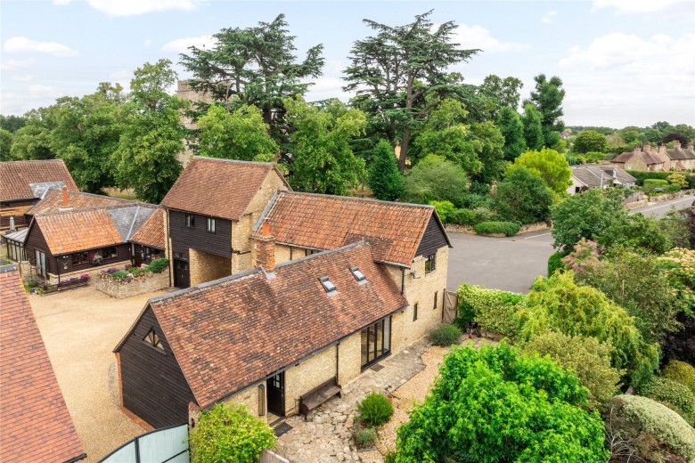 Click the photo for more details of Church End, Biddenham, MK40