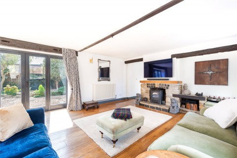 Click the photo for more details of Church End, Biddenham, MK40