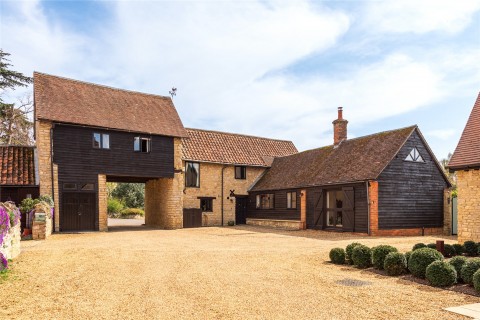 Click the photo for more details of Church End, Biddenham, MK40