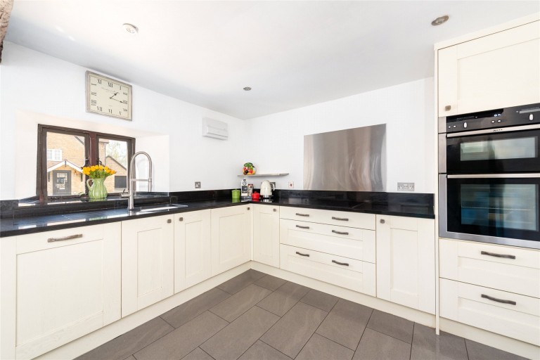 Images for Church End, Biddenham, MK40