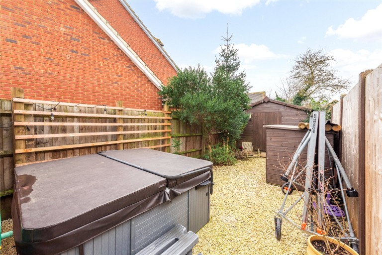 Images for High Road, Cotton End, MK45
