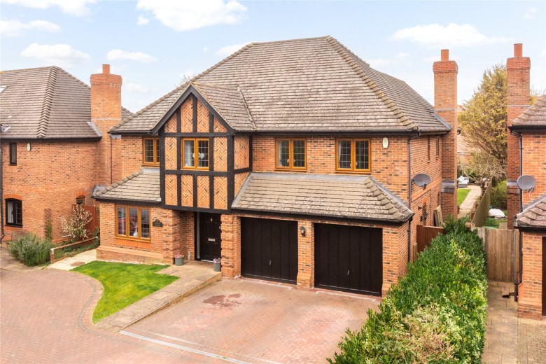 Click the photo for more details of Bromham Road, Biddenham, MK40