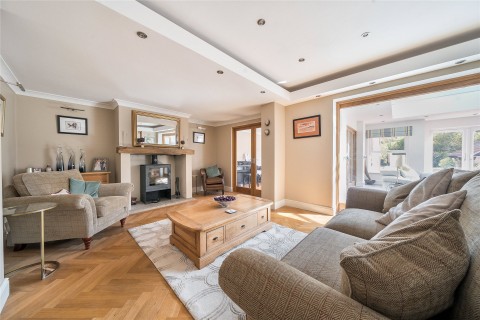 Click the photo for more details of Church End, Biddenham, MK40