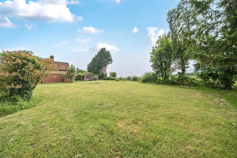 Images for Strawberry Hill Cottages, Knotting Green, MK44