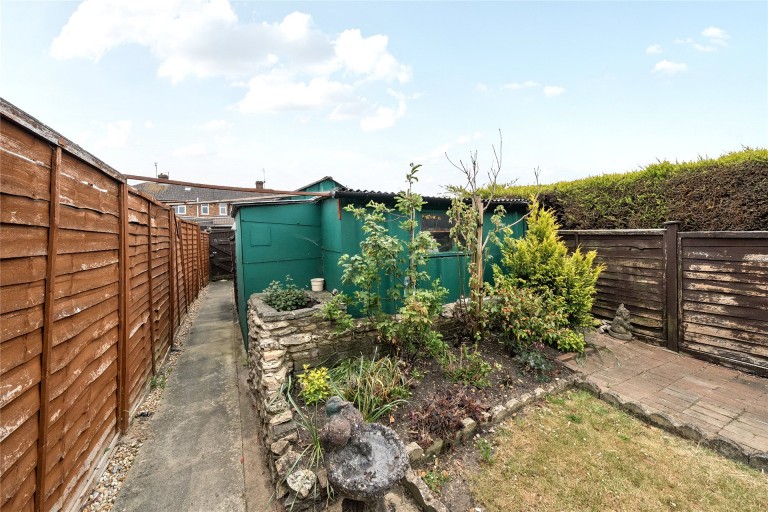 Images for Acacia Road, Bedford, MK42