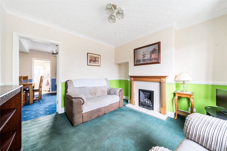 Images for Acacia Road, Bedford, MK42