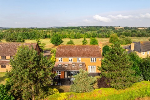 Click the photo for more details of Carnoustie Drive, Great Denham, MK40