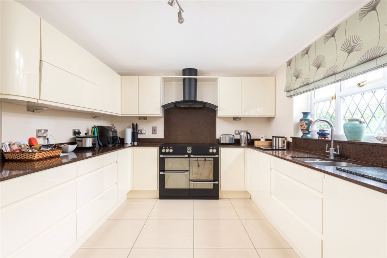 Images for Carnoustie Drive, Great Denham, MK40