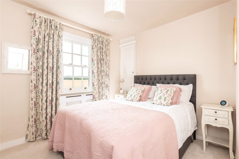 Images for Old Milton Road, Thurleigh, MK44