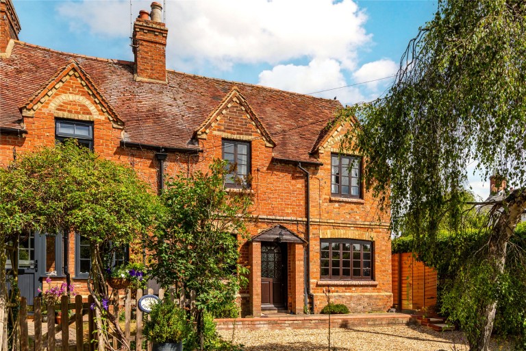 Images for Church End, Adstock, MK18