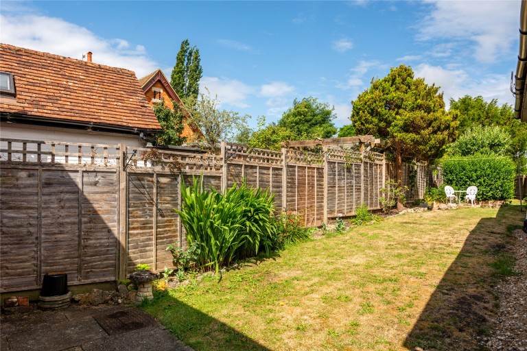 Images for Church End, Adstock, MK18
