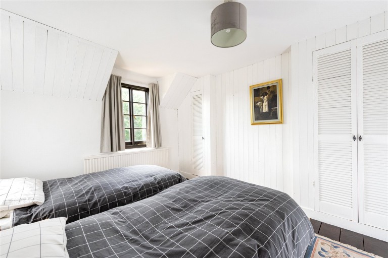 Images for Church End, Adstock, MK18