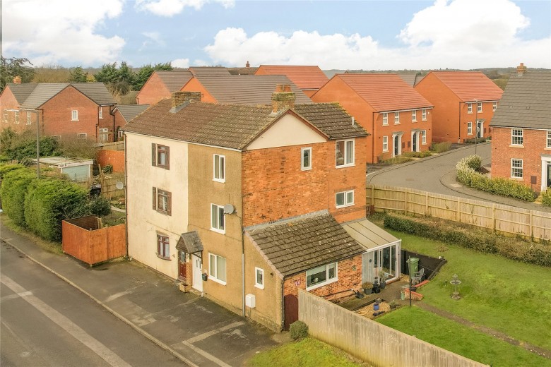 Click the photo for more details of Sunny View, Tingewick Road, MK18
