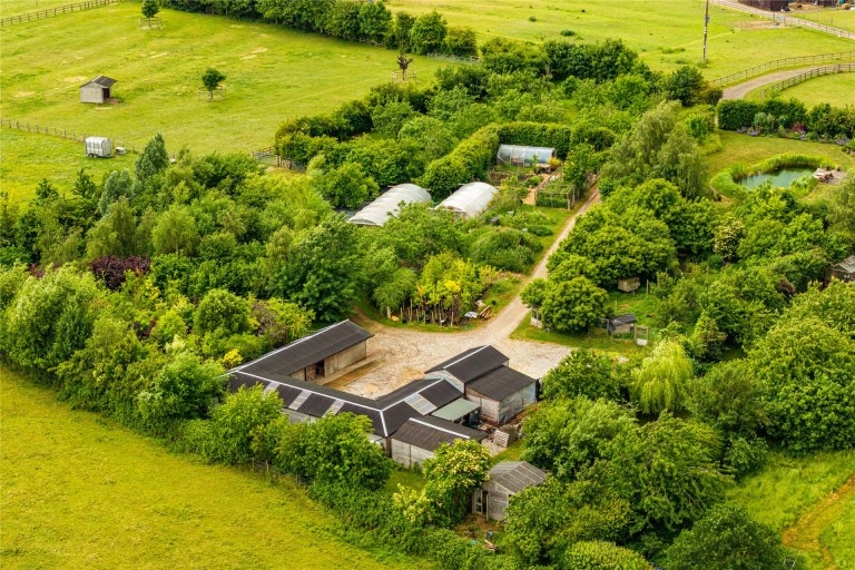 Images for Claydon Hill Farm Barns, Steeple Claydon, MK18