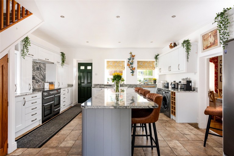 Images for High Street, Croughton, NN13