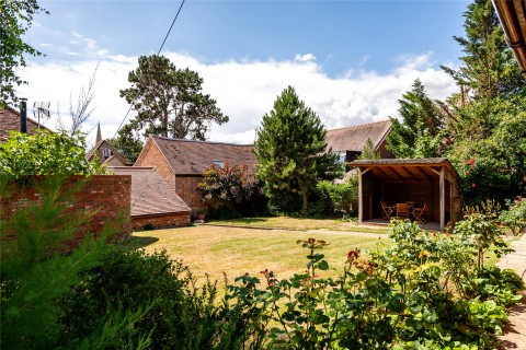 Click the photo for more details of West Street, Buckingham, MK18