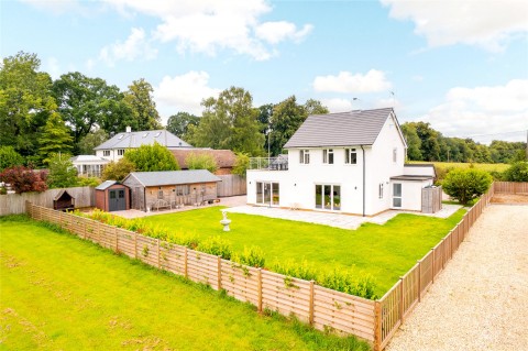 Click the photo for more details of Welsh Lane, Stowe, MK18