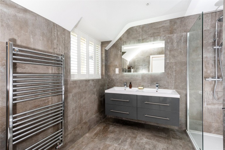 Images for Hinton Close, East Claydon, MK18