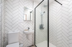 Images for Hinton Close, East Claydon, MK18