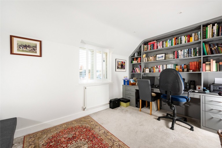 Images for Hinton Close, East Claydon, MK18