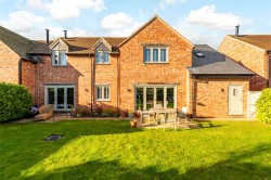 Images for Hinton Close, East Claydon, MK18